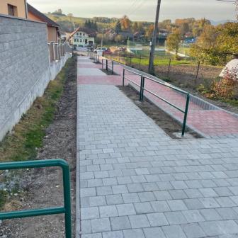 „Zlepšenie vzhľadu obce – tvorba pešej zóny v obci Ľubeľa“
